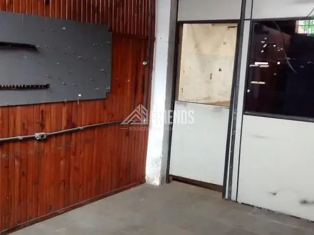 Galpão / Barracão com 600m², à venda ou para alugar, no bairro Vila Antonieta em São Paulo