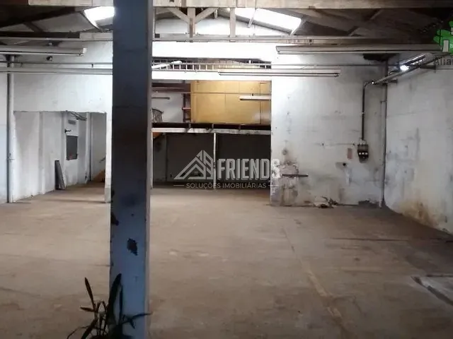 Galpão / Barracão com 600m², à venda ou para alugar, no bairro Vila Antonieta em São Paulo
