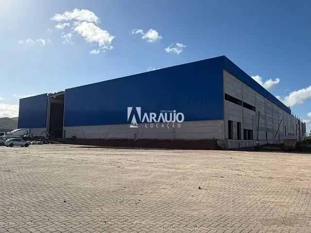Galpão / Barracão com 3705m², para alugar, no bairro Escalvados em Navegantes
