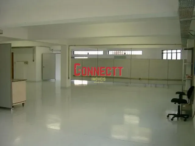 Galpão / Barracão com 600m², à venda, no bairro Jardim Anhanguera em Ribeirão Preto