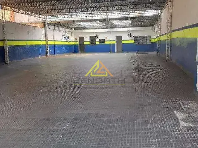 Galpão / Barracão com 300m², para alugar, no bairro Tucuruvi em São Paulo
