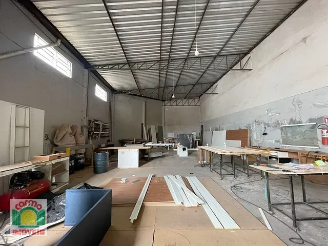 Galpão / Barracão com 282m², à venda, no bairro Calixtolândia em Anápolis