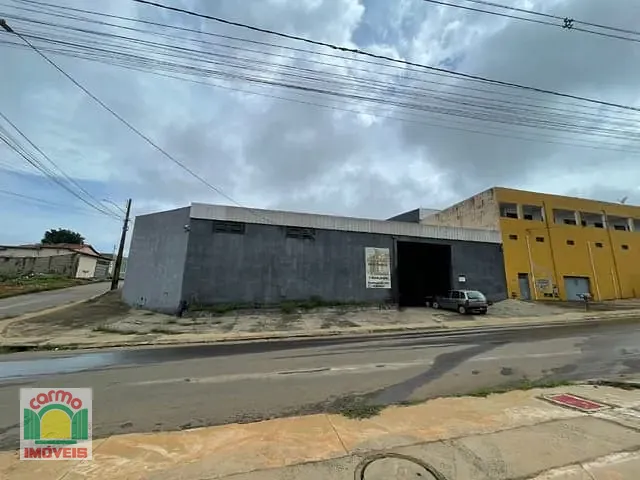 Galpão / Barracão com 282m², à venda, no bairro Calixtolândia em Anápolis