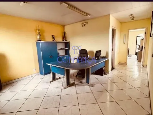 Galpão / Barracão com 344m², para alugar, no bairro Campo Grande em Rio de Janeiro