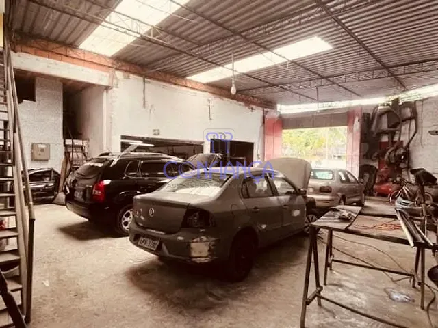 Galpão / Barracão com 344m², para alugar, no bairro Campo Grande em Rio de Janeiro