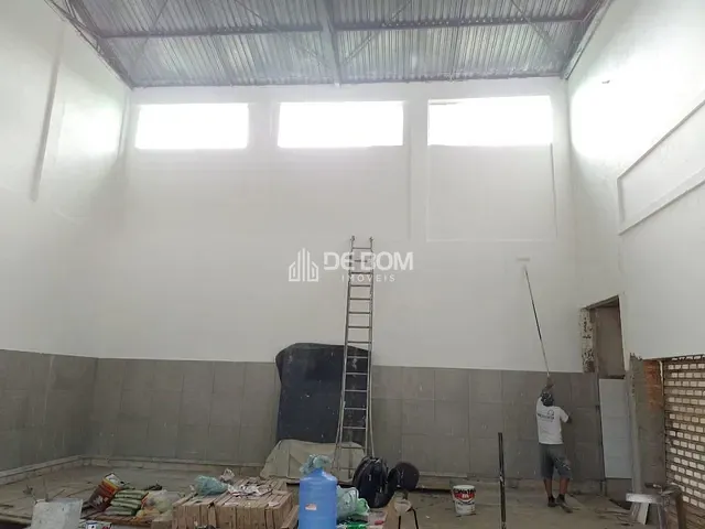Galpão / Barracão com 1000m², à venda, no bairro Maranhão em Caldas