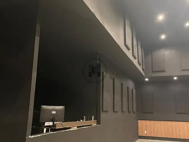 Galpão / Barracão com 800m², à venda, no bairro Jardim Bela Vista em São José dos Campos