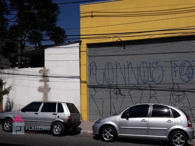 Galpão / Barracão com 250m², à venda, no bairro Jardim Ipê em São Paulo