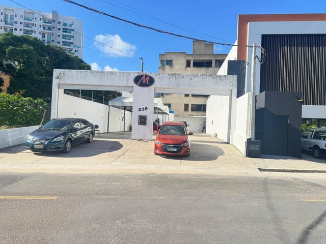 Galpão / Barracão à venda ou para alugar, no bairro Jardins em Aracaju