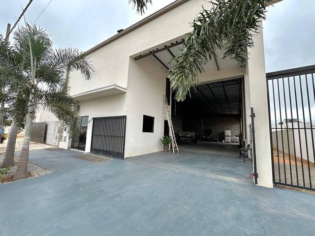 Galpão / Barracão com 508m², à venda, no bairro Cidade Bela em Nova Mutum