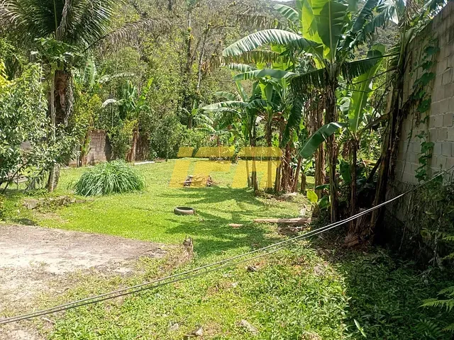 Galpão / Barracão com 1000m², à venda, no bairro Jardim Carolina em Ubatuba