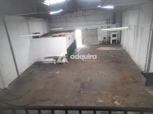 Galpão / Barracão à venda ou para alugar, no bairro Nova Rússia em Ponta Grossa