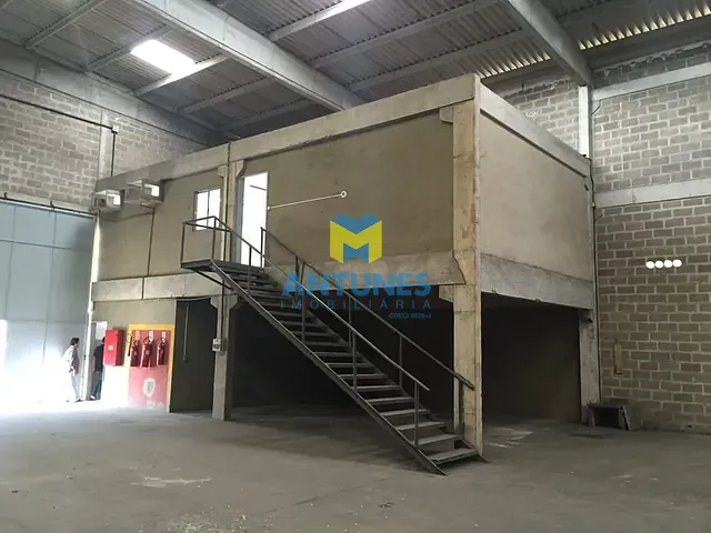 Galpão / Barracão com 950m², para alugar, no bairro Jardim Jordão em Jaboatão dos Guararapes
