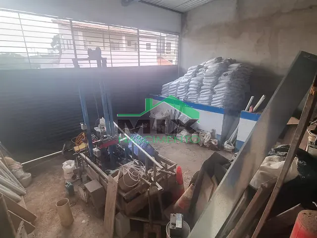 Prédio com 200m², à venda ou para alugar, no bairro Paulicéia em São Bernardo do Campo