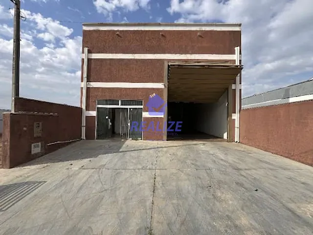 Galpão / Barracão com 290m², à venda, no bairro Jardim Cambuí em Botucatu