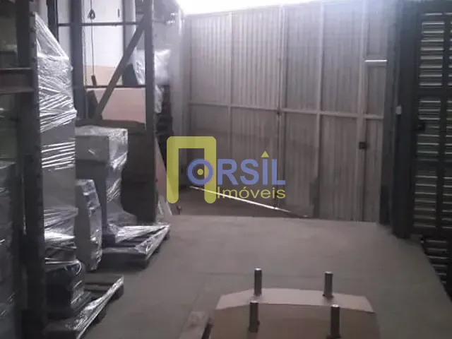 Galpão / Barracão com 700m², à venda, no bairro Jardim Cambuci em Mogi das Cruzes