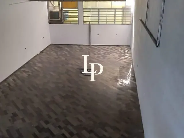 Galpão / Barracão com 154m², à venda, no bairro Vila Santa Cecilia em Mauá