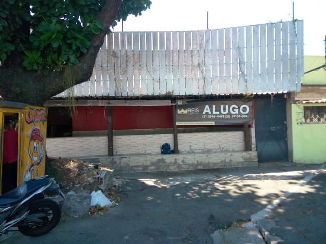 Galpão / Barracão com 360m², à venda ou para alugar, no bairro Campo Grande em Rio de Janeiro