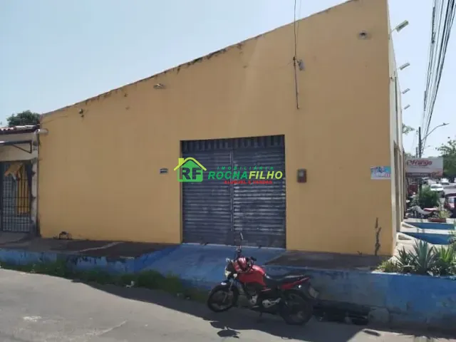 Galpão / Barracão com 215m², para alugar, no bairro Santa Maria da Codipe em Teresina
