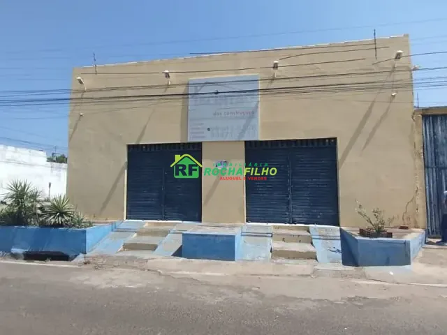 Galpão / Barracão com 215m², para alugar, no bairro Santa Maria da Codipe em Teresina