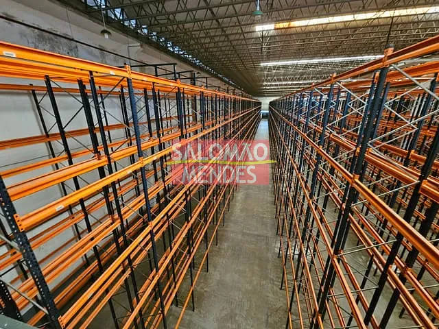Galpão / Barracão à venda ou para alugar, no bairro Parque Verde em Belém