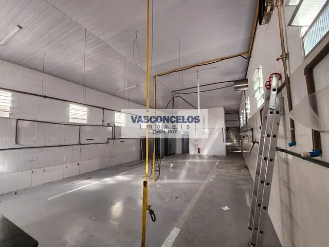 Galpão / Barracão com 300m², à venda, no bairro Parque Industrial em São José dos Campos