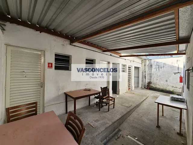 Galpão / Barracão com 300m², à venda, no bairro Parque Industrial em São José dos Campos