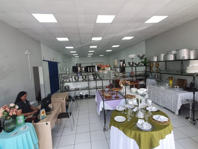 Galpão / Barracão para alugar, no bairro Barreiros em São José