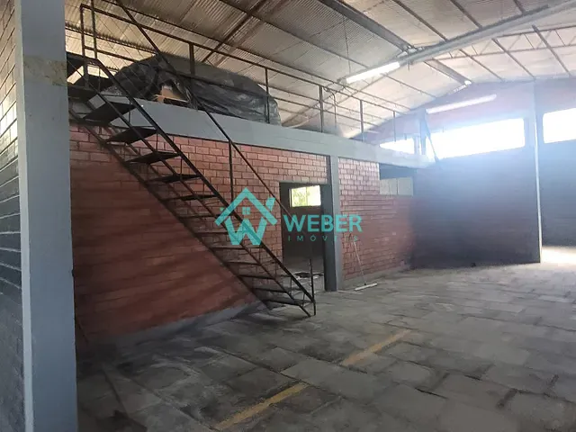 Galpão / Barracão com 1776m², para alugar, no bairro Santo Afonso em Novo Hamburgo