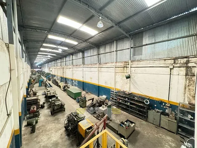 Galpão / Barracão com 1388m², à venda ou para alugar, no bairro Brás em São Paulo
