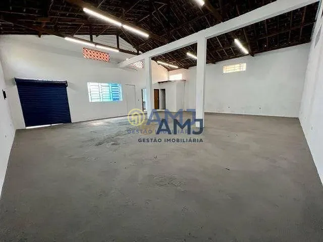 Depósito-Galpão, 200 m² - Foto 1