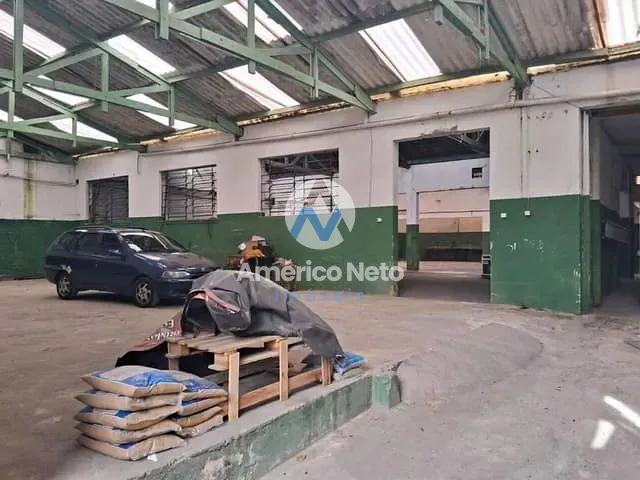 Galpão / Barracão com 800m², à venda ou para alugar, no bairro Jardim em Santo André