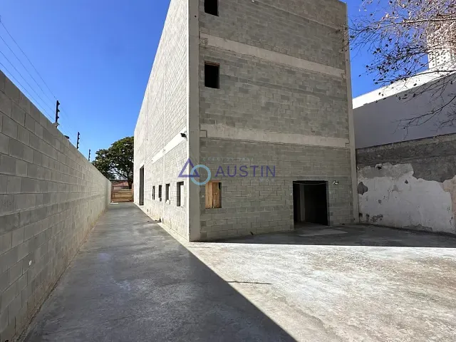 Galpão / Barracão com 600m², para alugar, no bairro Butantã em São Paulo