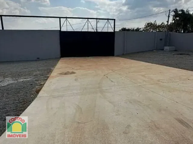 Galpão / Barracão com 1100m², para alugar, no bairro Polocentro l em Anápolis