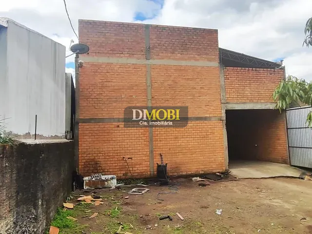 Galpão / Barracão com 275m², à venda ou para alugar, no bairro Santa Cruz em Gravataí