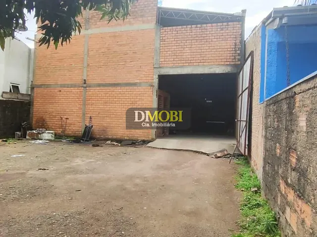Galpão / Barracão com 275m², à venda ou para alugar, no bairro Santa Cruz em Gravataí