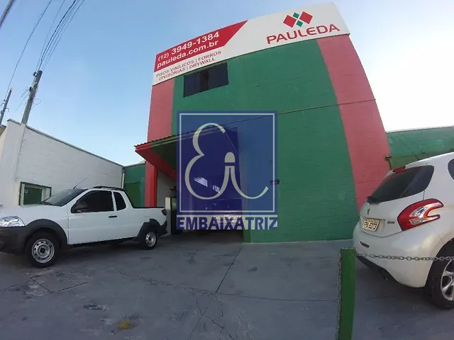 Galpão / Barracão com 300m², à venda, no bairro Jardim Diamante em São José dos Campos