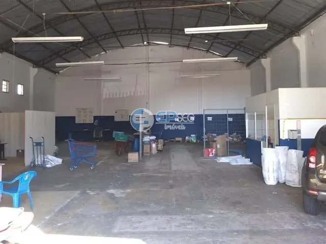 Galpão / Barracão com 400m², para alugar, no bairro Jardim Morumbi em Londrina