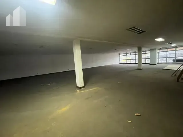 Galpão / Barracão com 1900m², à venda, no bairro Vila Rosali em São João de Meriti