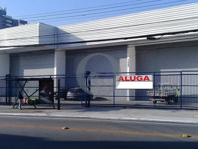 Galpão / Barracão para alugar, no bairro Penha de França em São Paulo