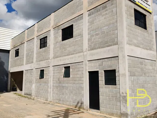 Galpão / Barracão com 2500m², para alugar, no bairro Éden em Sorocaba