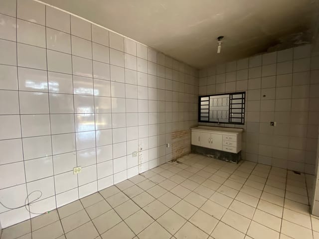 Galpão / Barracão com 100m², para alugar, no bairro Jardim Nova Esperança em Campinas