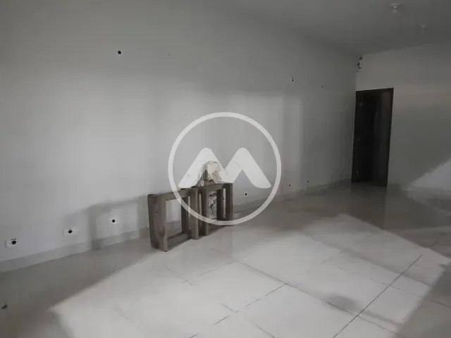 Galpão / Barracão para alugar, no bairro Zona 07 em Cianorte