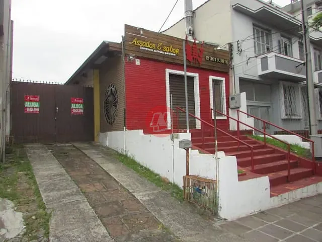 Galpão / Barracão com 100m², para alugar, no bairro Rio Branco em Porto Alegre