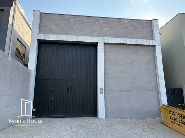 Galpão / Barracão com 250m², para alugar, no bairro Santa Claudina em Vinhedo