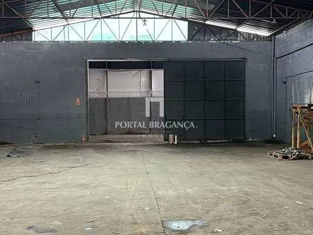Galpão / Barracão com 800m², à venda, no bairro Jardim Morumbi em Bragança Paulista