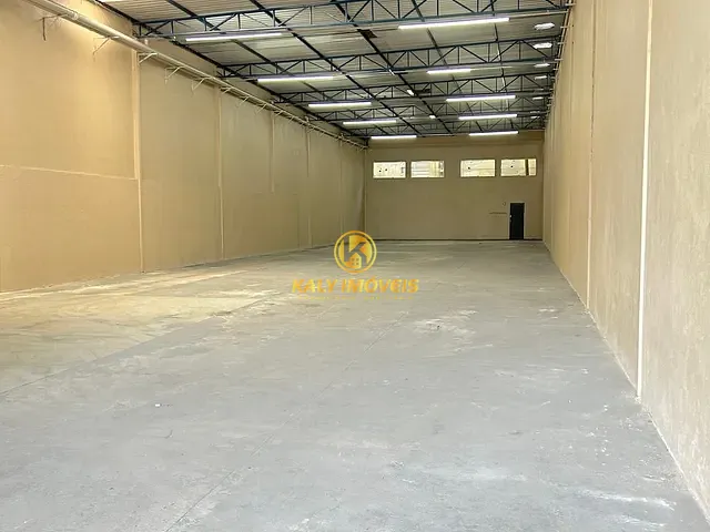 Galpão / Barracão com 587m², para alugar, no bairro Prosperidade em São Caetano do Sul