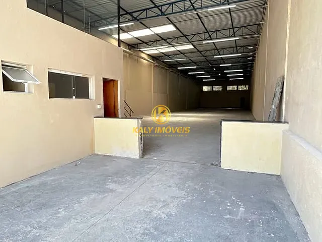 Galpão / Barracão com 587m², para alugar, no bairro Prosperidade em São Caetano do Sul