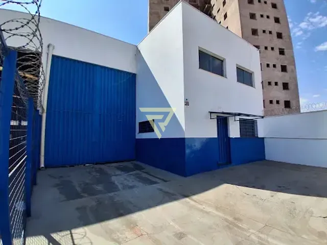 Galpão / Barracão com 600m², à venda ou para alugar, no bairro Jardim Anhangüera em Ribeirão Preto