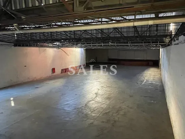 Galpão / Barracão com 2000m², para alugar, no bairro Centro em Juiz de Fora